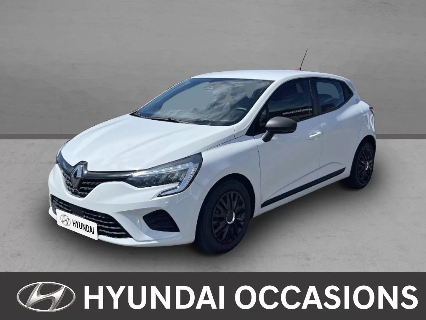Renault Clio 1.0 TCe 90ch Evolution 2022 d'occasion à Saint-Pierre, La Réunion