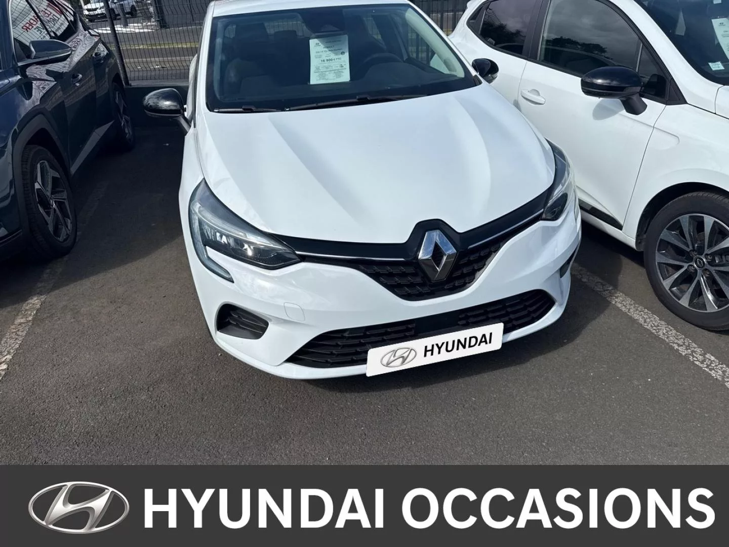 Renault Clio 1.0 TCe 90ch Equilibre 2023 d'occasion à Sainte-Clotilde, La Réunion