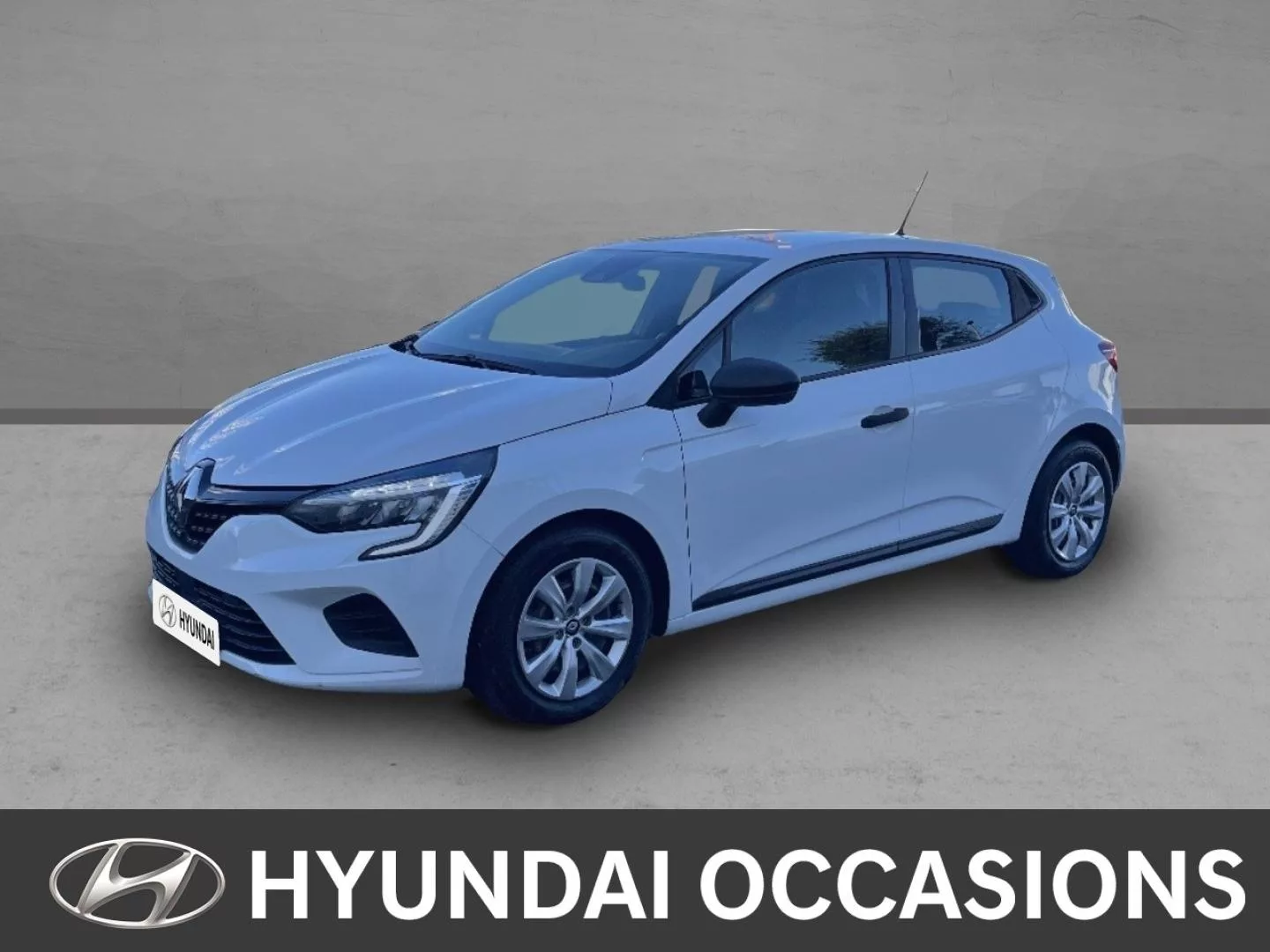 Renault Clio 1.0 SCe 65ch Evolution 2023 d'occasion à Saint-Pierre, La Réunion