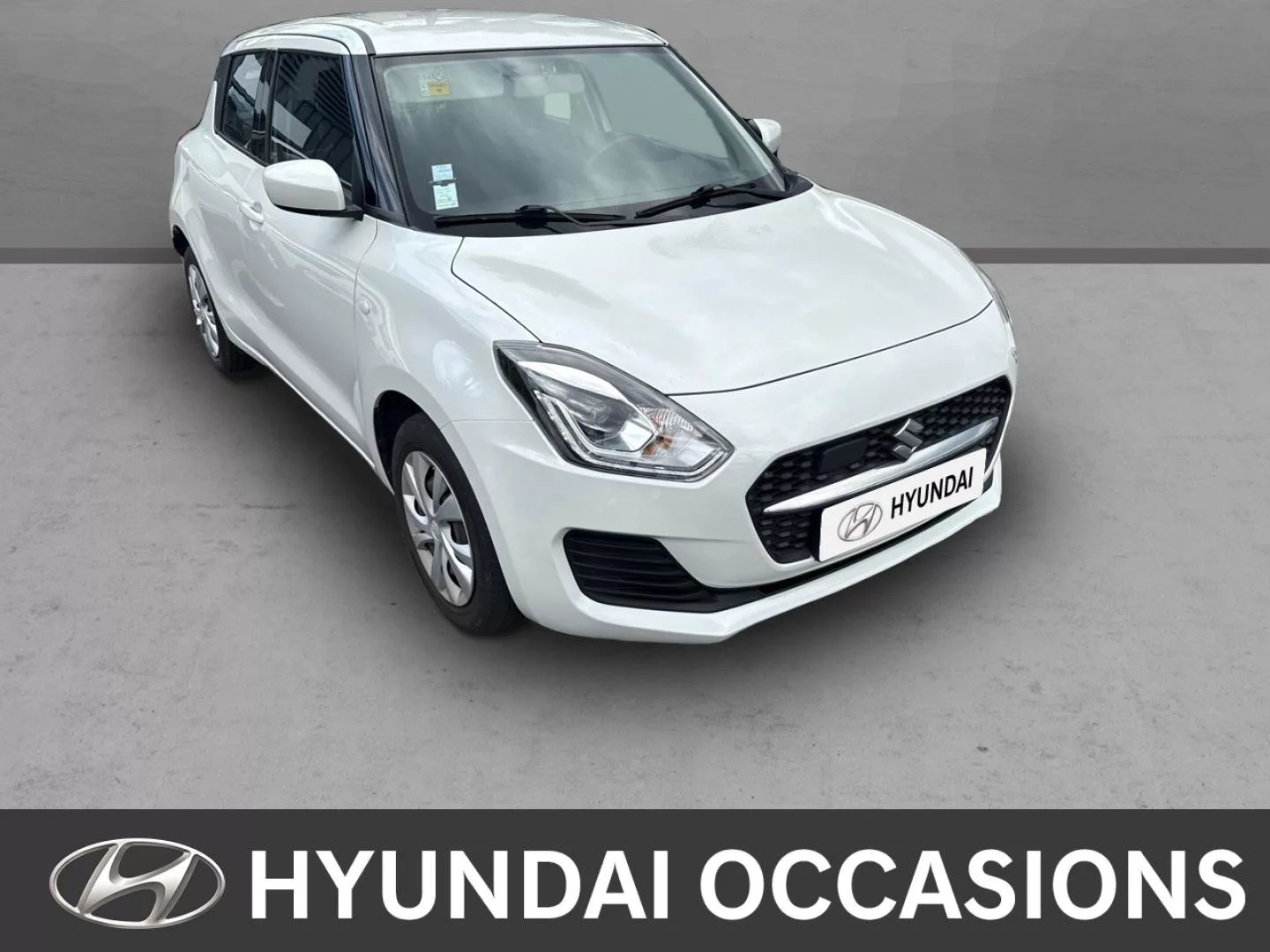 Suzuki Swift 1.2 Dualjet Hybrid 83ch Avantage 2021 d'occasion à Sainte-Clotilde, La Réunion