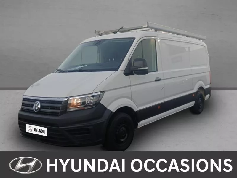 Volkswagen Crafter Fg 30 L3H3 2.0 TDI 140ch Business Plus Traction 2021 d'occasion à Saint-Pierre, La Réunion